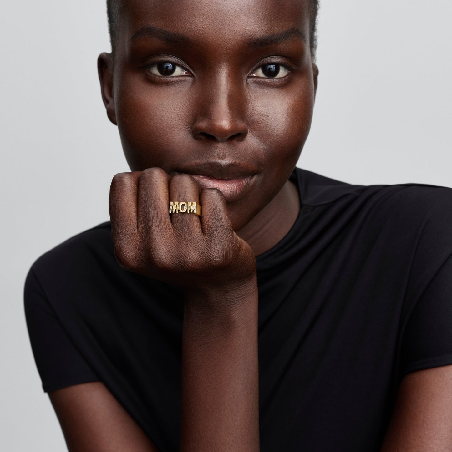 Pandora Mom Signet Ring