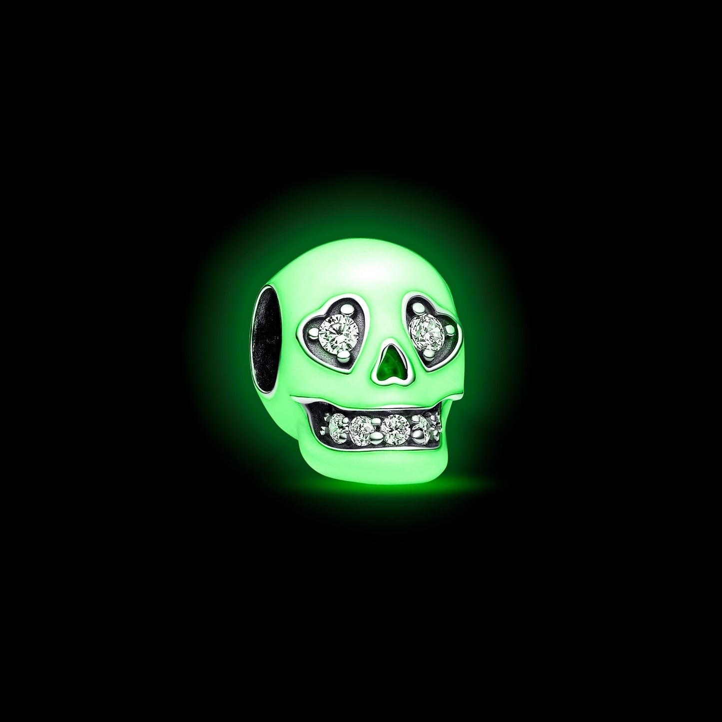 Pandora Glow-in-the-Dark Sparkling Skull Charm