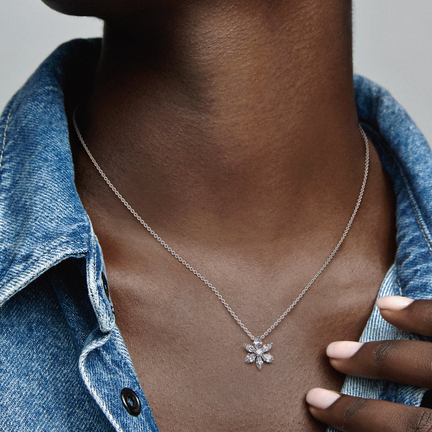 Pandora Sparkling Herbarium Cluster Pendant Necklace