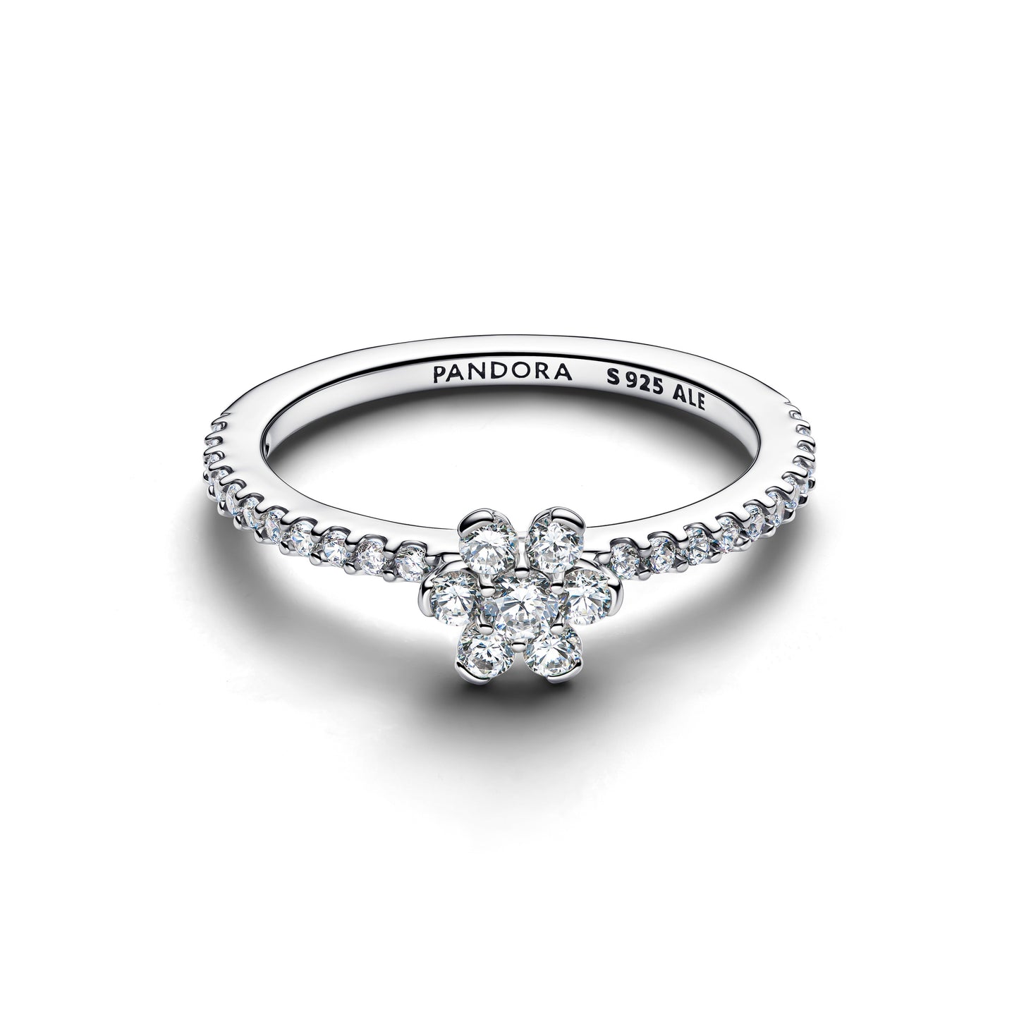Pandora Sparkling Flower Ring