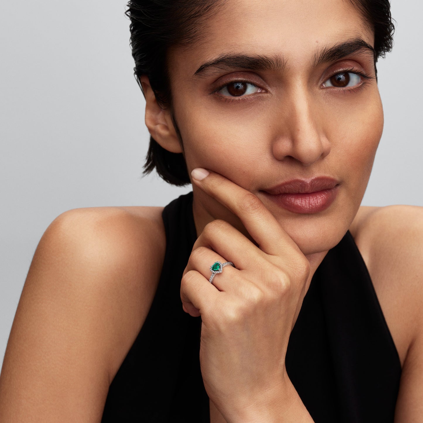 Pandora Elevated Royal Green Heart Ring