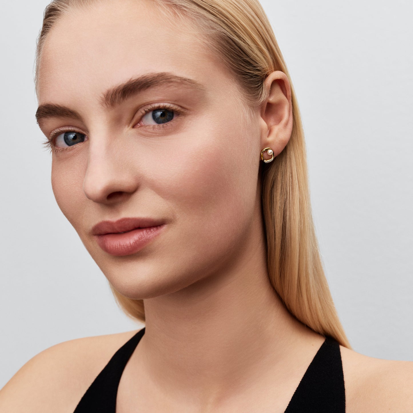 Pandora Organic Shape Pave Circle & Treated Freshwater Pearl Stud Earrings