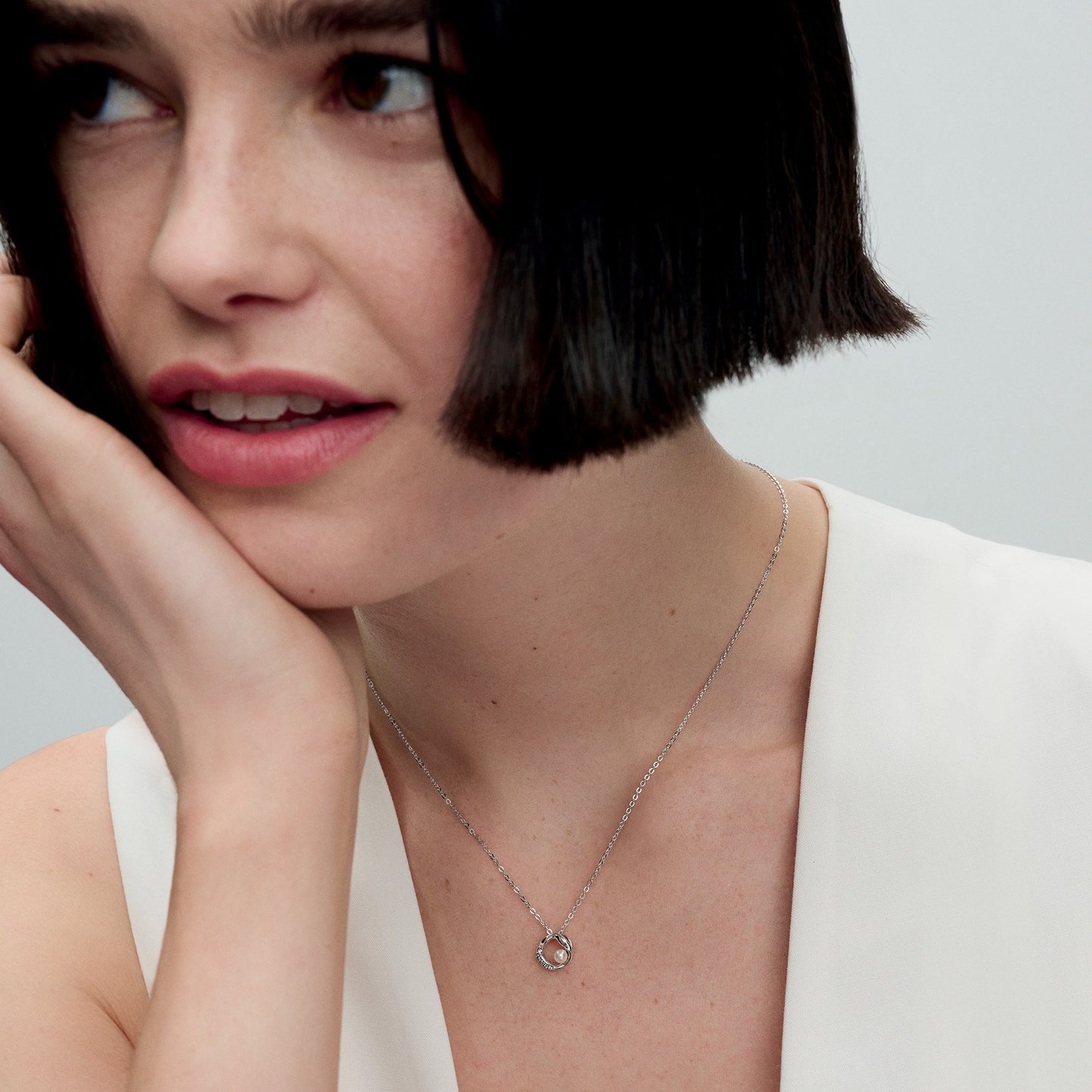 Pandora Organic Shape Pave Circle & Treated Freshwater Pearl Collier Necklace